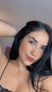 Scarlett_00_ Public Pic 2