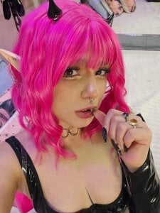 BizzyNoar Hot and kinky sexy girl 🔥😈 Εικόνα
