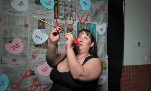 _Emily_rosee_のRED ROSEの枚の写真