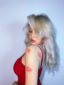 LittleangelEveのPublicの 2枚の写真