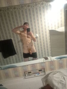 Curtis19851 Public Hình 5