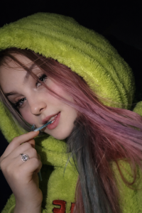 RebeFucksonn Public Pic 3