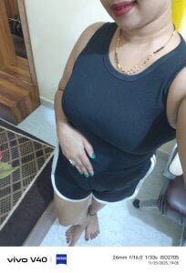 Hott_Mannat Public Pic 4