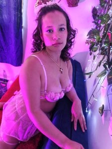 Selena_Turner3 Love Pic 4