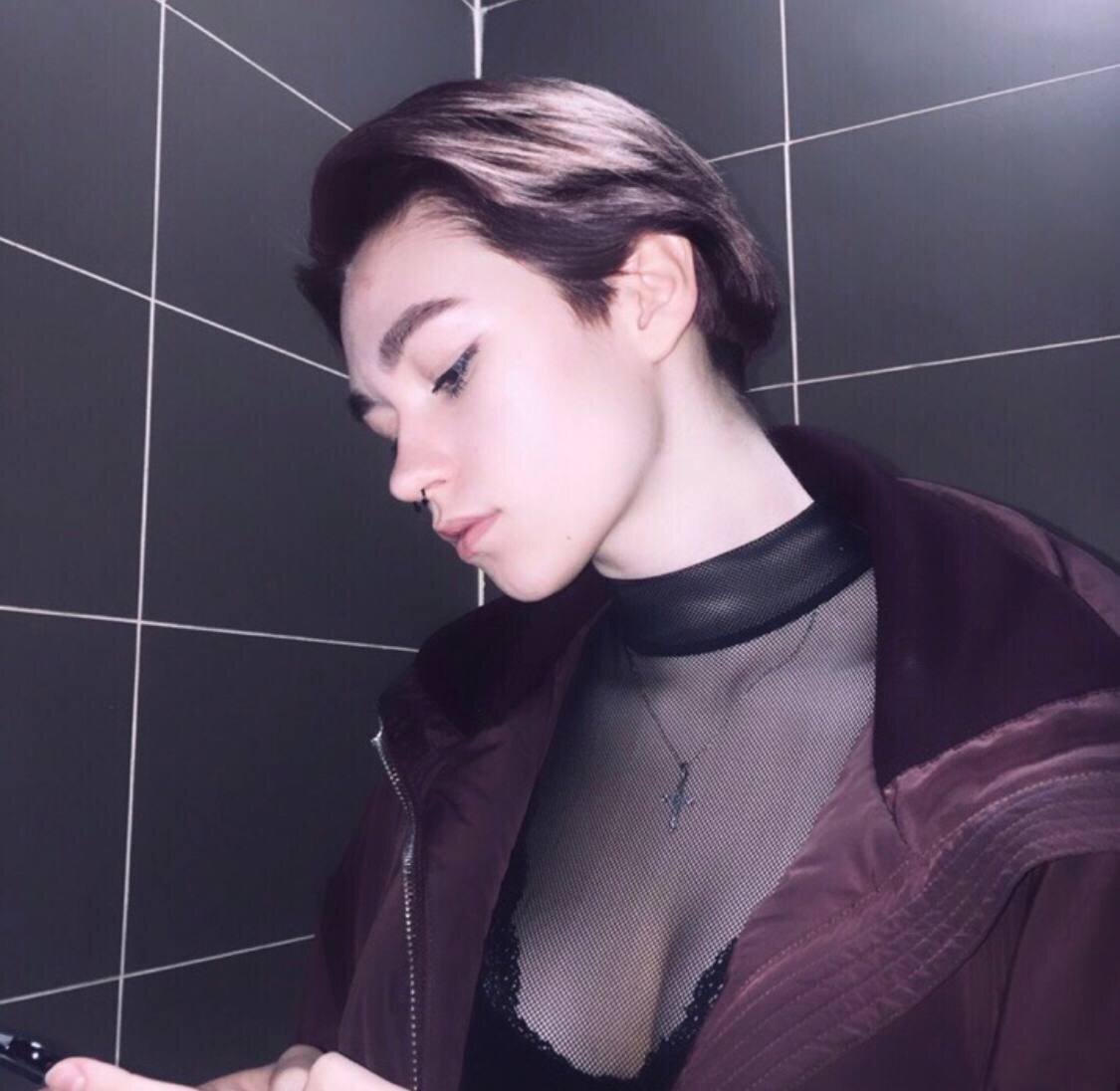 Join Carolyn_white Live Sex Chat - Profiles, Reviews, & Porn