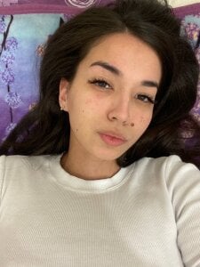 EmmyNoel Evening at Home 🌙 Pic 2