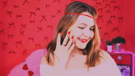 NicoleHitman red ))) Gambar 6