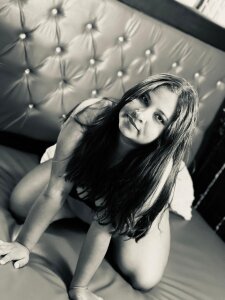 xiomirivera Public Pic 3