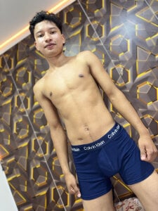 Public de thiago_bigcock_1  4 Imagens