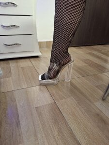 MartinaGuzmann heels Poză 5