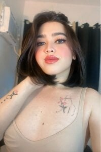 BubbbleButtDemi Public Pic 2