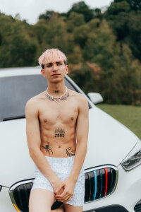 SebasFallon SEXY CAR WASH Pic 3