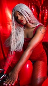 ari_monet Love and Friendship 2025 💖💝 Foto 2