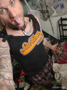 bearded_cross Public Pic 5