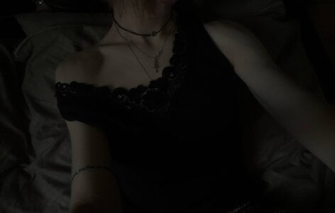 MarieHernandezAfter Midnight图片 3