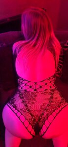 XXXHotCoupleUk New outfits Pic 2