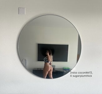 CocoNikki Public Pic