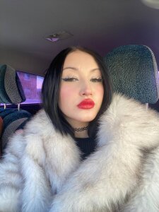 DollyWitch Public Pic 5