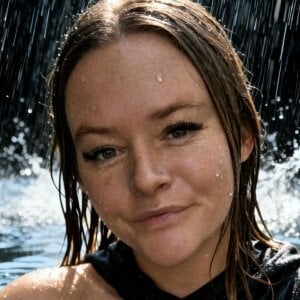 carinabro10 Public Pic