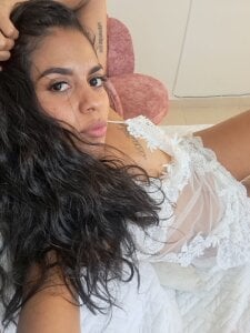 KissMeSara Public Kuva 4