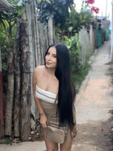 andrea-vega 💗 Gambar