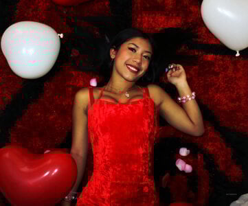 Fucksniu Public Pic 3