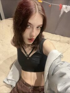 BelindaParbs Old album Pic