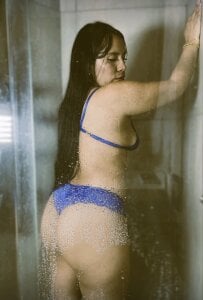 AlannaRouss Sexy bathroom💦 Pic 8