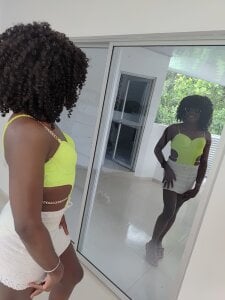 🕶️🌴 de puca_ebony  photos