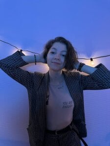 DaynaYarde Public Pic 9