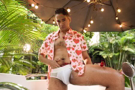 Hot Valentine’s 😏🛁 od JacobDraven  3 snímek