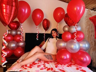 Sub_Scarlett 🌷 A tender look... a secret intention 💘 Foto 6