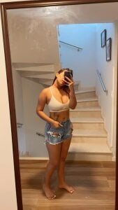 Violettaevans_: Public ( фото)