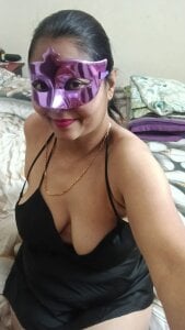 Naughty-Nancy: Public ( 3 фото)