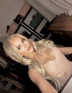 Lanakova32 Juste moi 🤍 Immagine  8