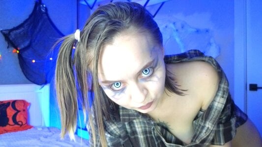 Your_Auggie Zombie Pic 6