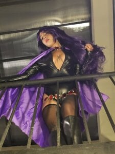 AliceMrtnz halloween Pic 5