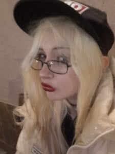 StellaZeolla Random Frames Pic