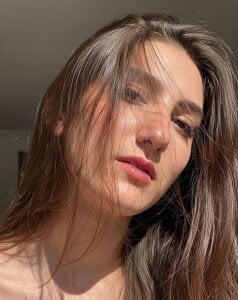 Dafne_castro_ I am your devil 😈 Gambar 3