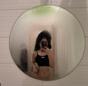 lilith_butterfly Kiss Pic 3