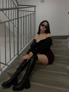 StacySanchez Sexy me on your yes! Pic 2