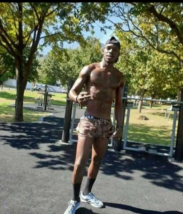 Public de Y3ntieobiaa  6 photos