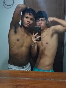 black_men9 kullanıcısının these hot guys albümü -  fotoğraf