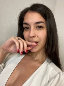 Temptation in soft light 📸🔥 de EmmyNoel  Imagens