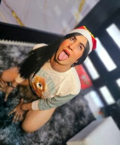 Jennfer_Winson EAT ME Pic 7