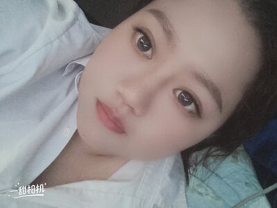 huahua-3hk 淼淼 Pic 2