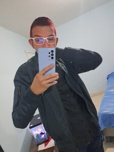 Public de ANDYBLAKEE2025  2 Imagens