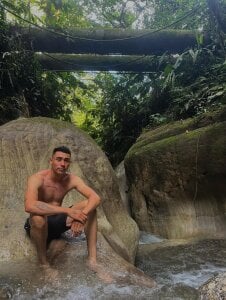 Adam_Grey 🌱🌍💫 Immagine  3