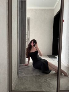 MinaRuzzo Public Pic 2