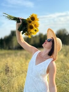 Mery_Poppins Sunflowers 2 Pic 3